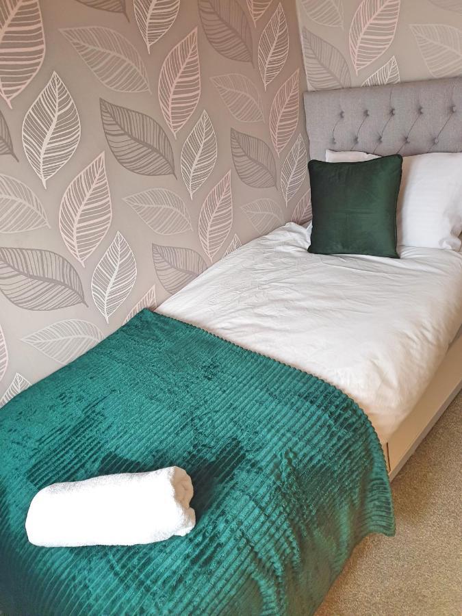 Сasa de vacaciones Spacious City With Free Parking, Fast Wi-fi & Netflix *