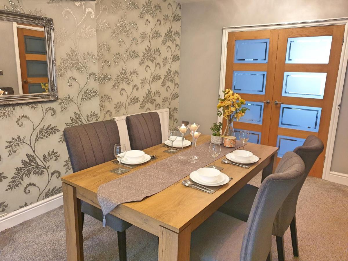 Сasa de vacaciones Spacious City With Free Parking, Fast Wi-fi & Netflix Coventry